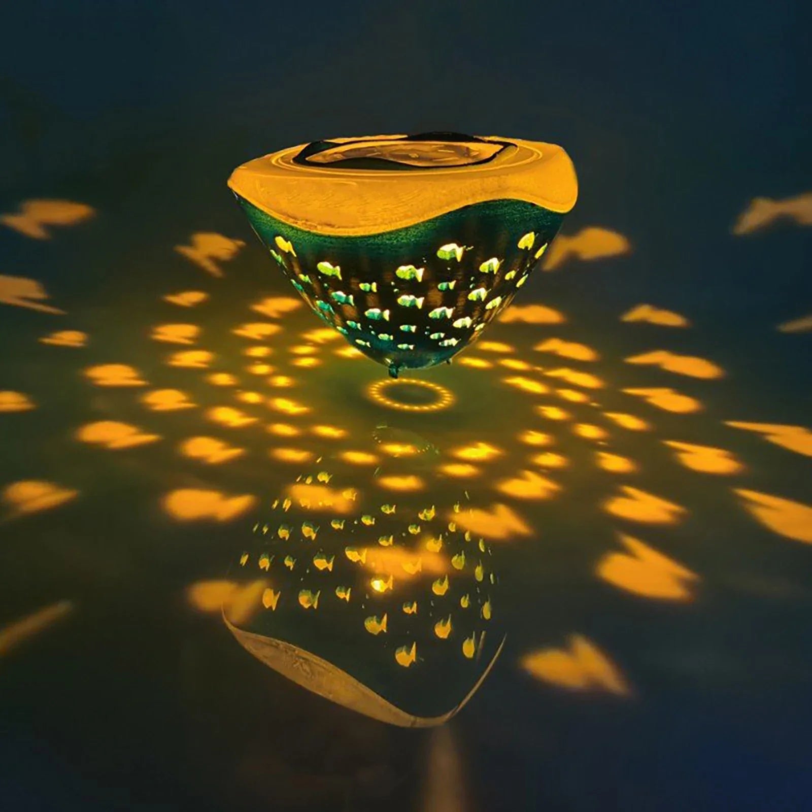 IP66 LED Floating Fish Pool Light 4 Colors 5 Modes SMD 2835 ABS Battery Powered Waterproof Hot Tub Pond Party Decor 12.3cm