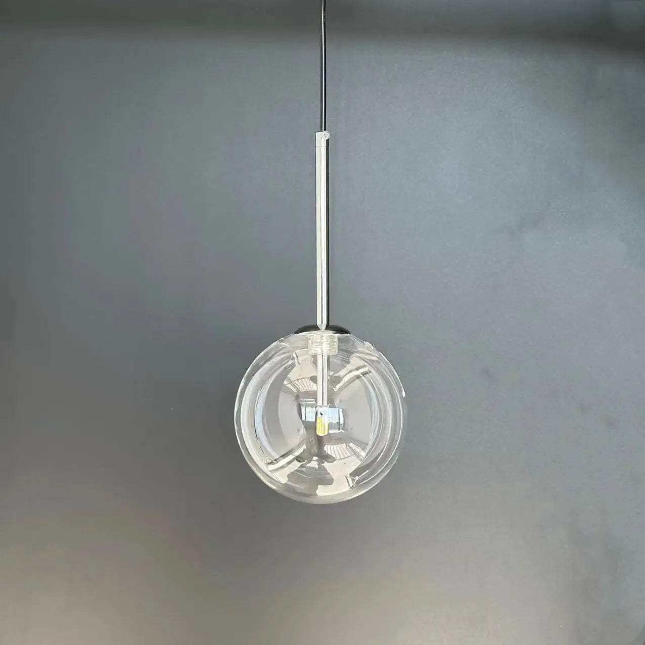 Nordic Glass Ball Pendant Light D15 20 25cm G4 Clear Glass Iron White Black Gold AC 90-260V