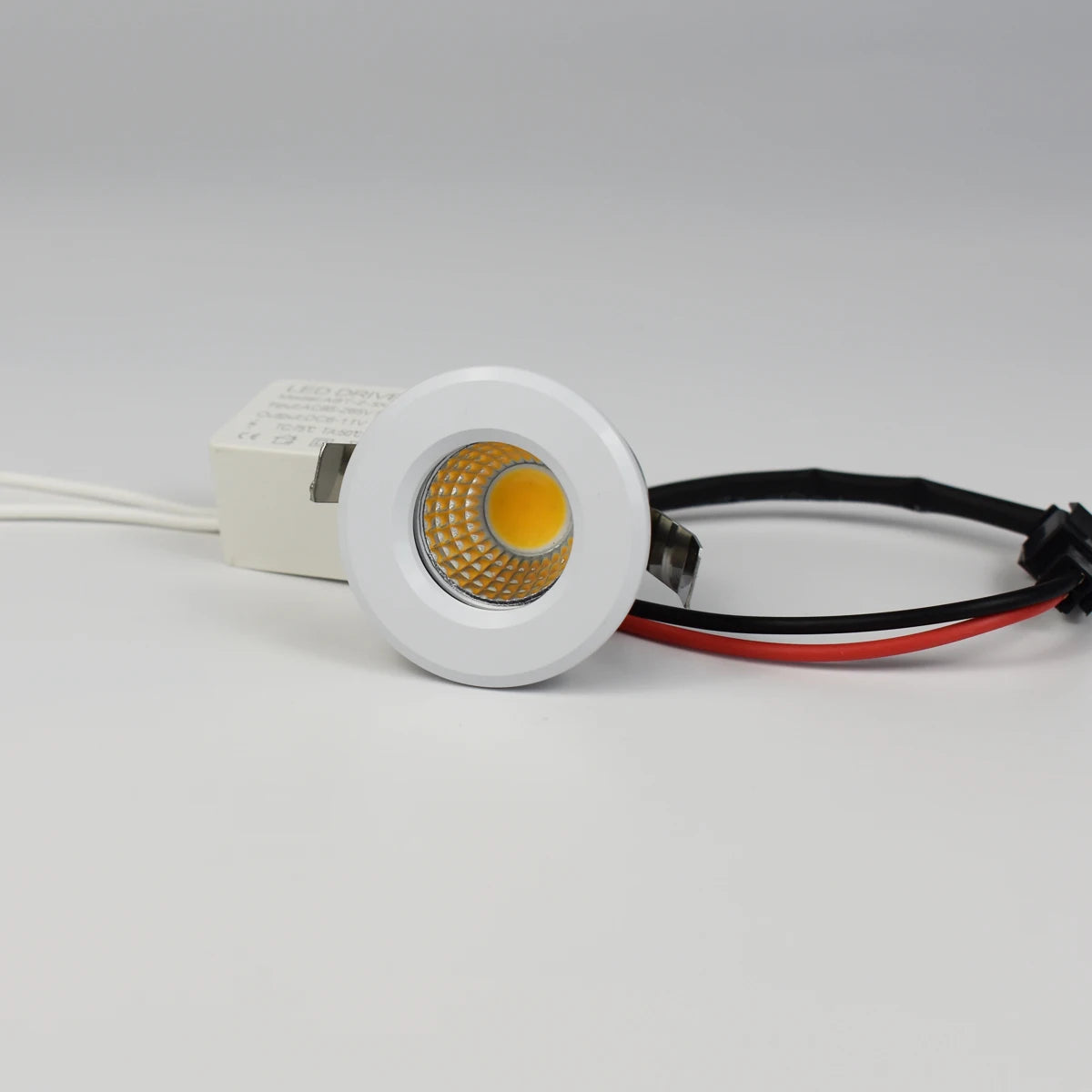 3W Mini COB LED Recessed Downlight 60° CRI 80 IP44 D37.5mm 30mm Cutout AC 12-220V Dimmable