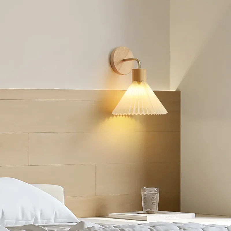 Nordic Wood LED Wall Sconce E26 Single Head Fabric Shade Downlight AC 110-220V Bedroom Living Room Bedside Yellow Brown