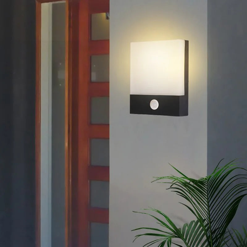 IP65 LED Outdoor Wall Lamp 18W Aluminum Baked Finish Motion Sensor CRI 85 120 to 130 lm/W AC 85-265V Warm White Cool White Balcony Garden