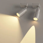 Zoom track spotlight can focus light from 10 ° -60 °, freely adjust aperture size, bar restaurant atmosphere spotlight